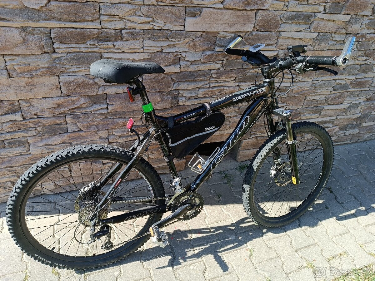 Horský bicykel CTM ZEPHYR plus