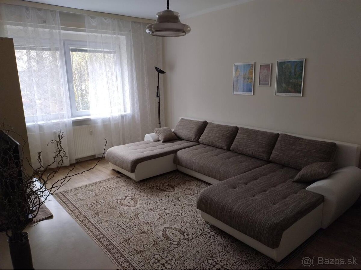 1-izbový byt na Miletičovej ul., v tehlovom 5 podlažnom dome