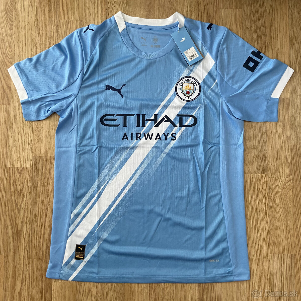 Manchester City dres – veľkosť M a L – nový so štítkami