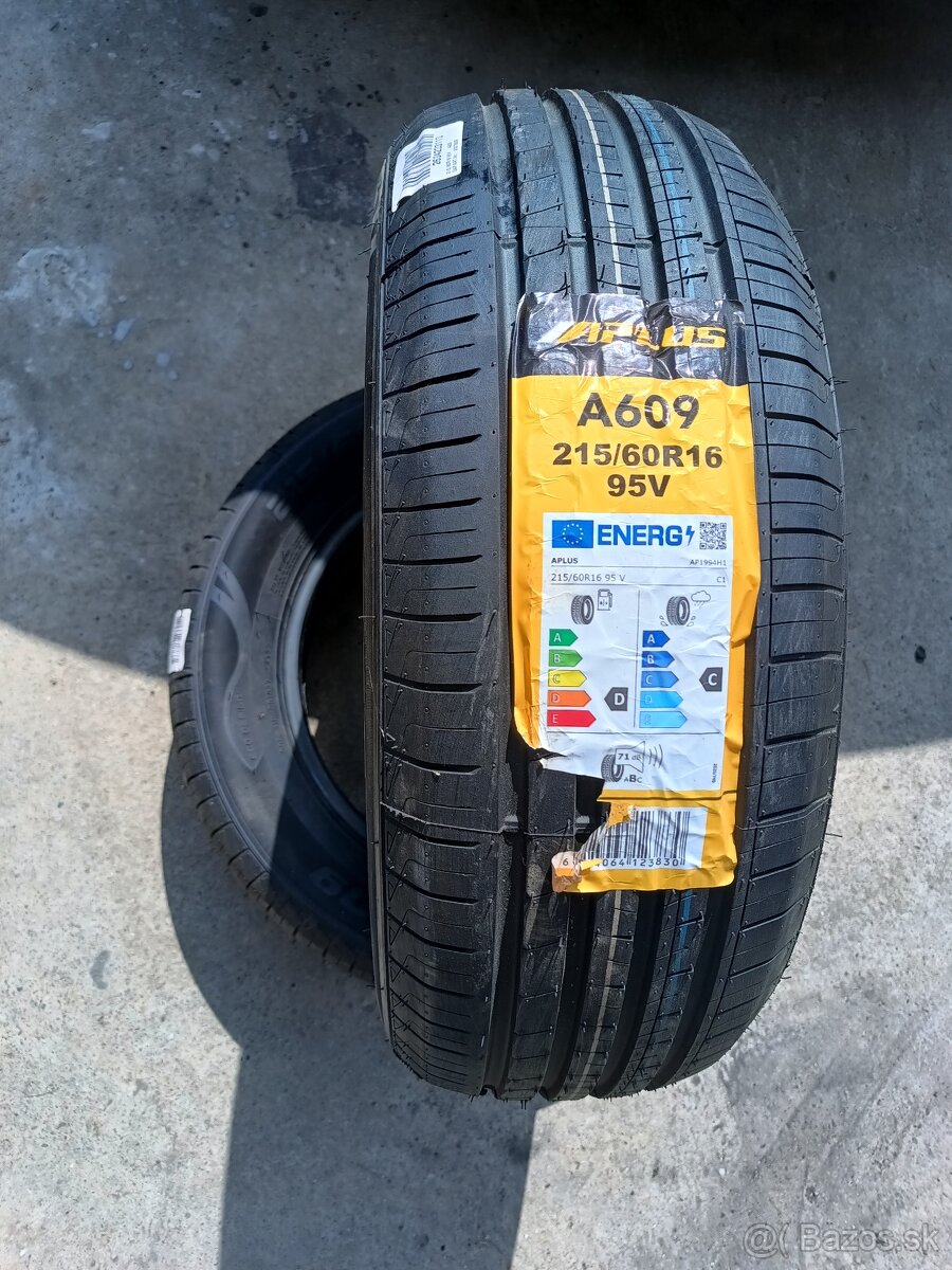 Aplus 215/60r16