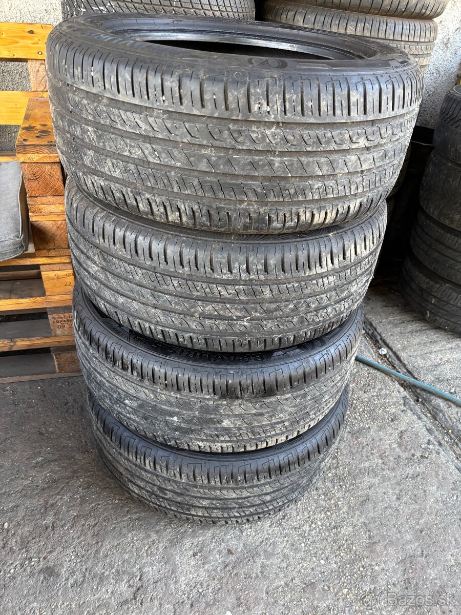 Na predaj 225/55R17