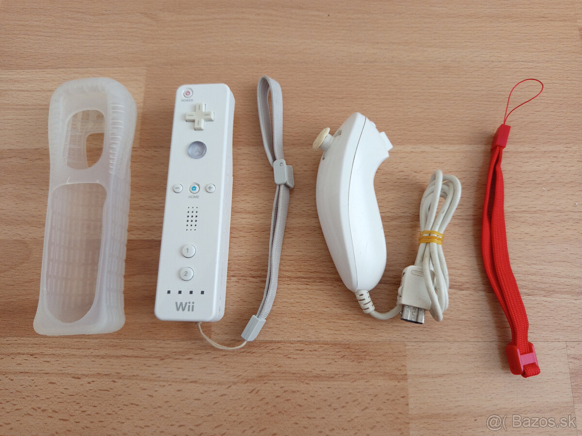 Nintendo WII ovládač komplet - ORIGINÁL Nintendo; biely