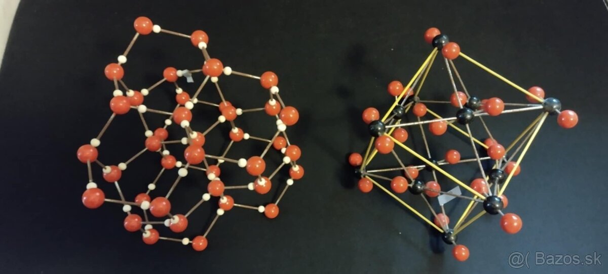 Chemický model-guľôčkové modely molekul