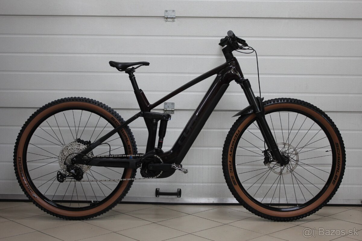 CUBE STEREO HYBRID 140 HPC RACE 750 2023