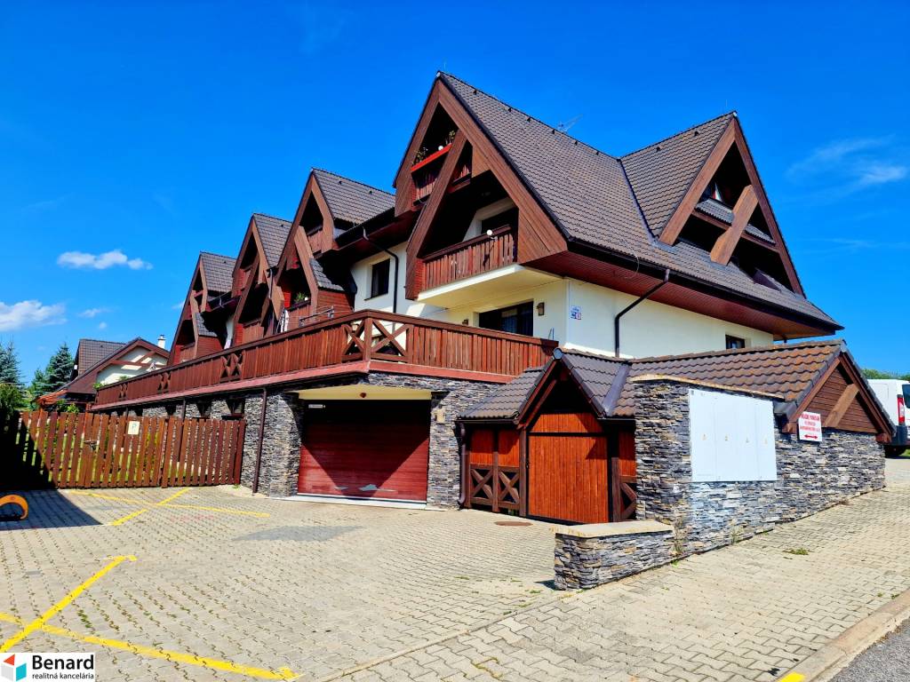 2 IZBOVÝ BYT, VEĽKÁ LOMNICA,VYSOKÉ TATRY,GARAŽOVÉ STÁTIE