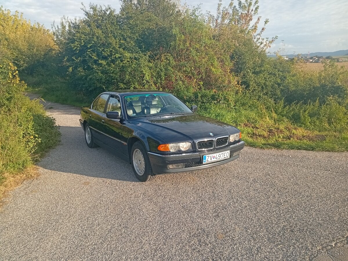 e38 735i