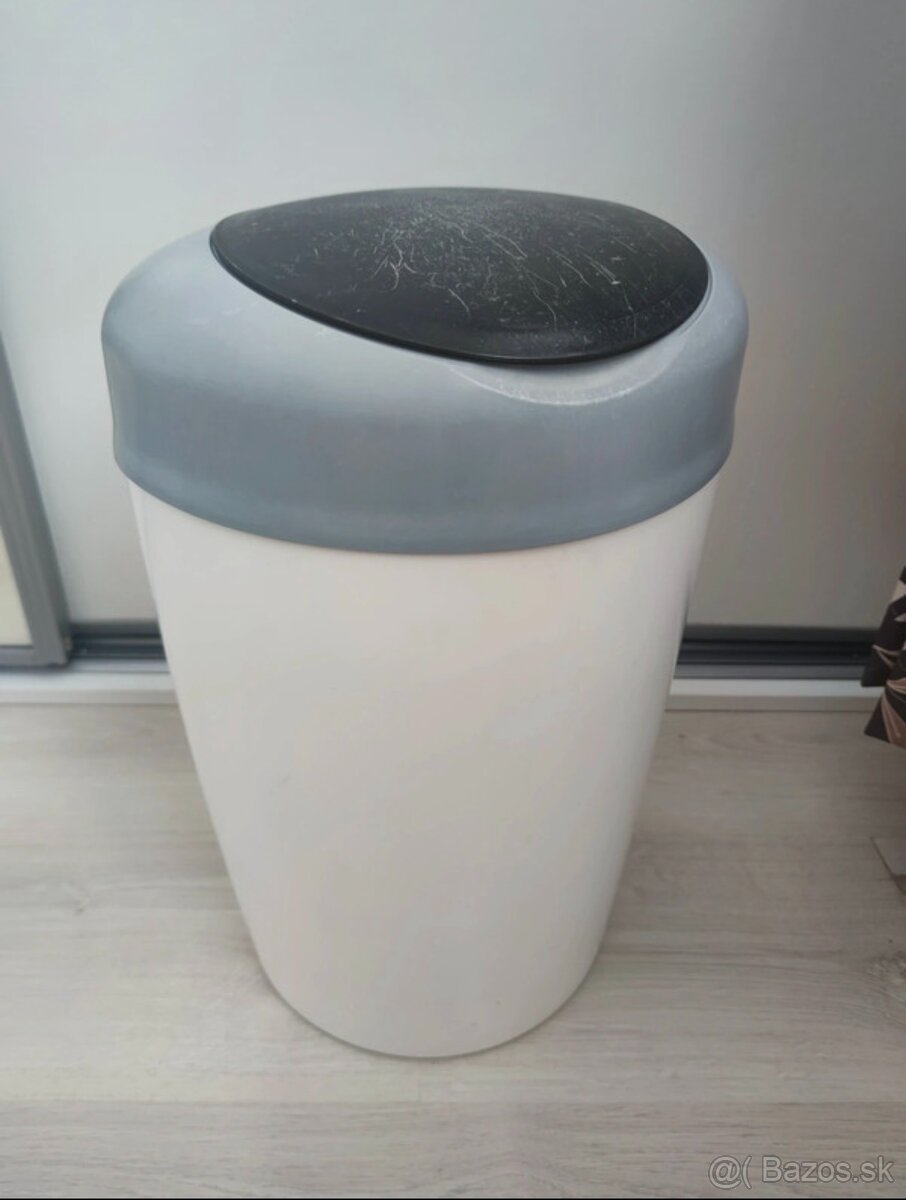 Tommee Tippee Kôš na plienky Sangenic Simplee - sivý
