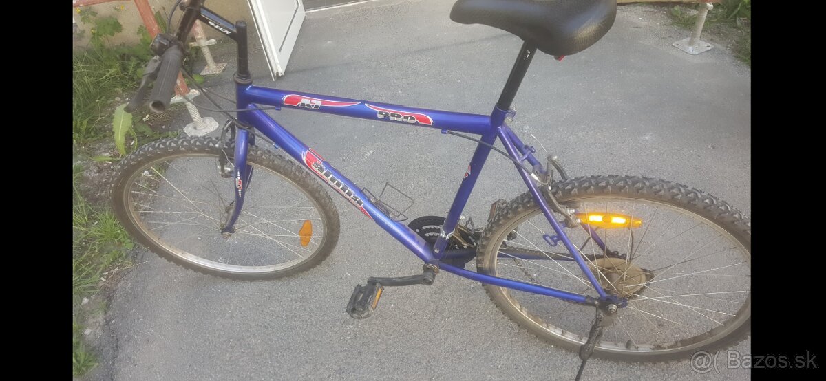 Predám pánsky bicykel.