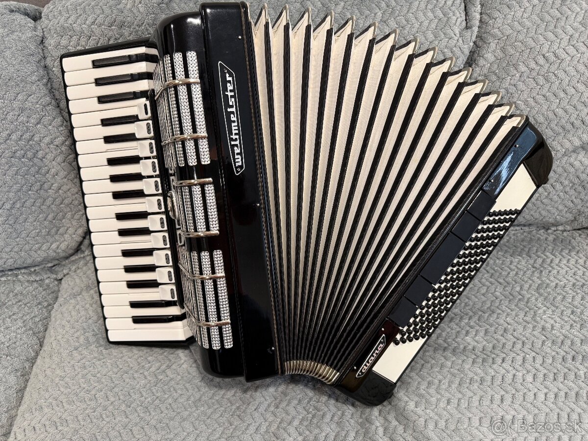 Predám 96 basový akordeón WELTMEISTER Diana