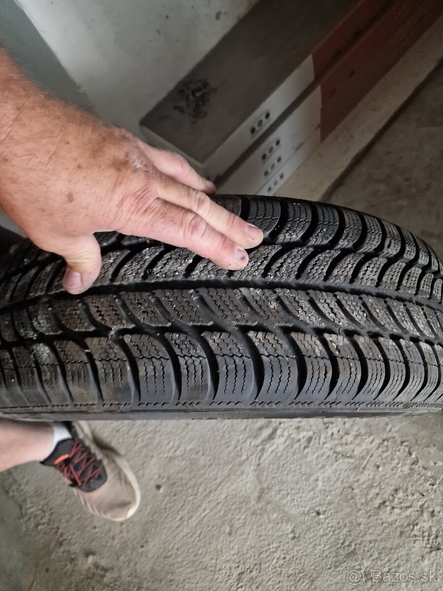 Zimné pneumatiky na plech. diskoch na OPEL ASTRA