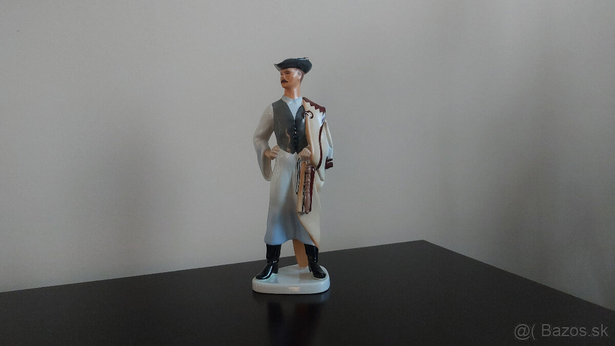 Porcelán Aquincum - Zbojník