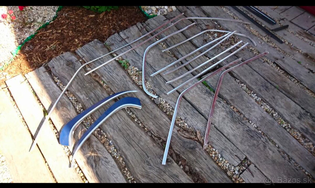 BMW E30 chrom lišty