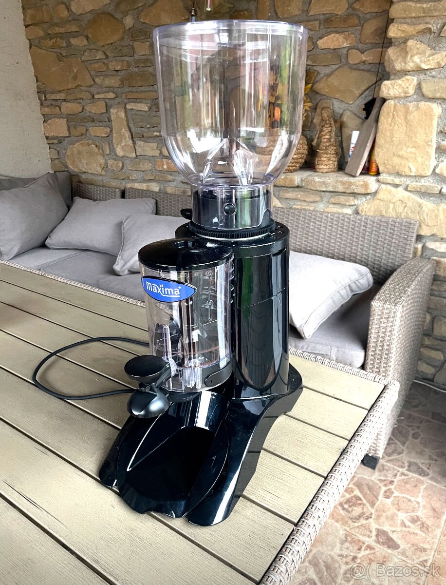Mlynček na kávu Maxima Elegance 600