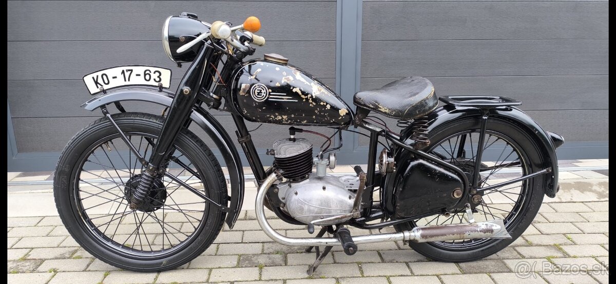 ČZ 125t