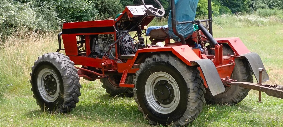 Malotraktor 4x4