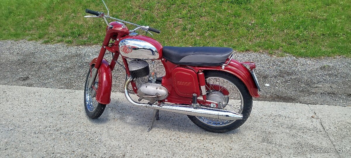 ČZ 250 Sport
