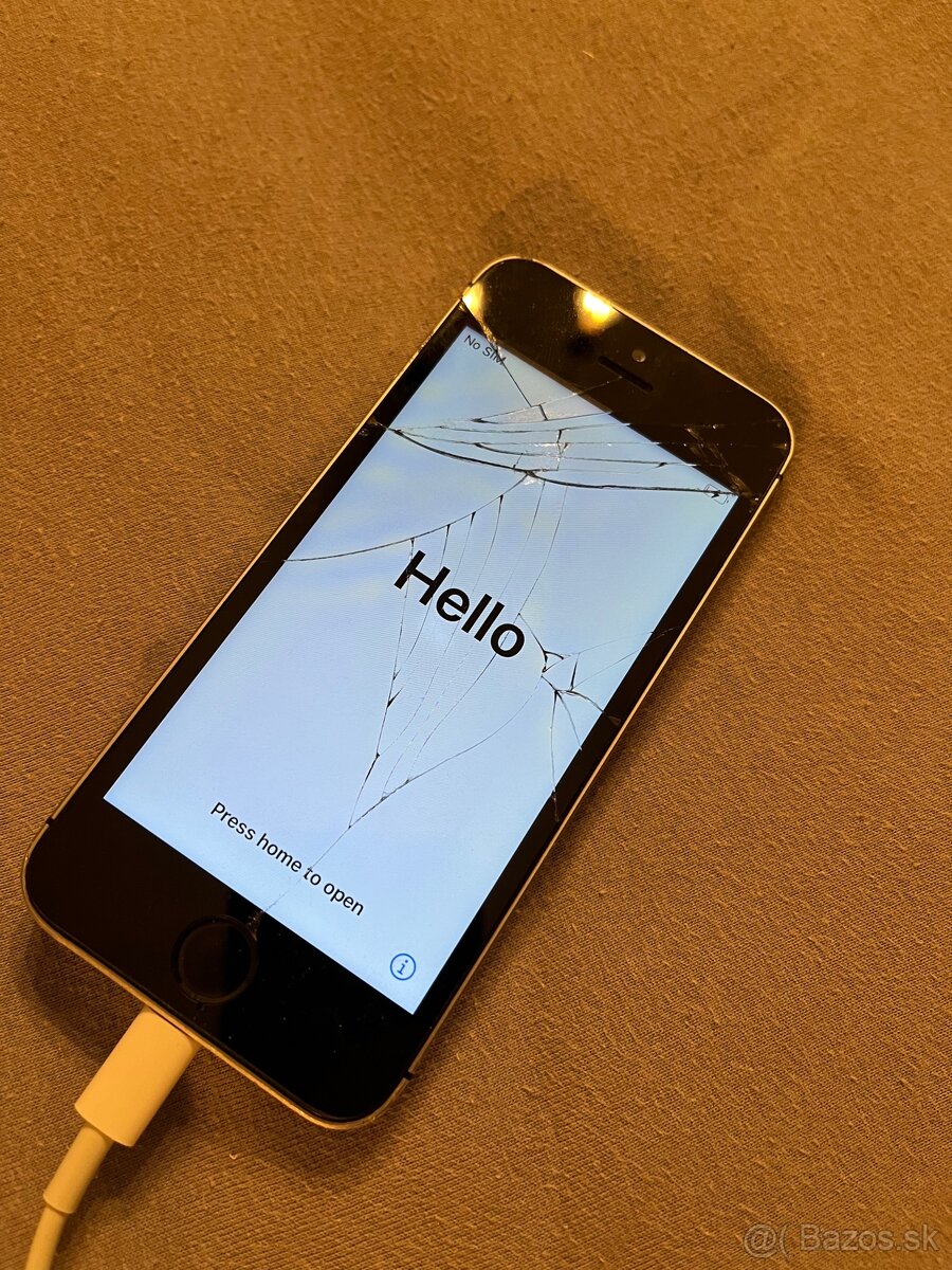 Predám iphone SE
