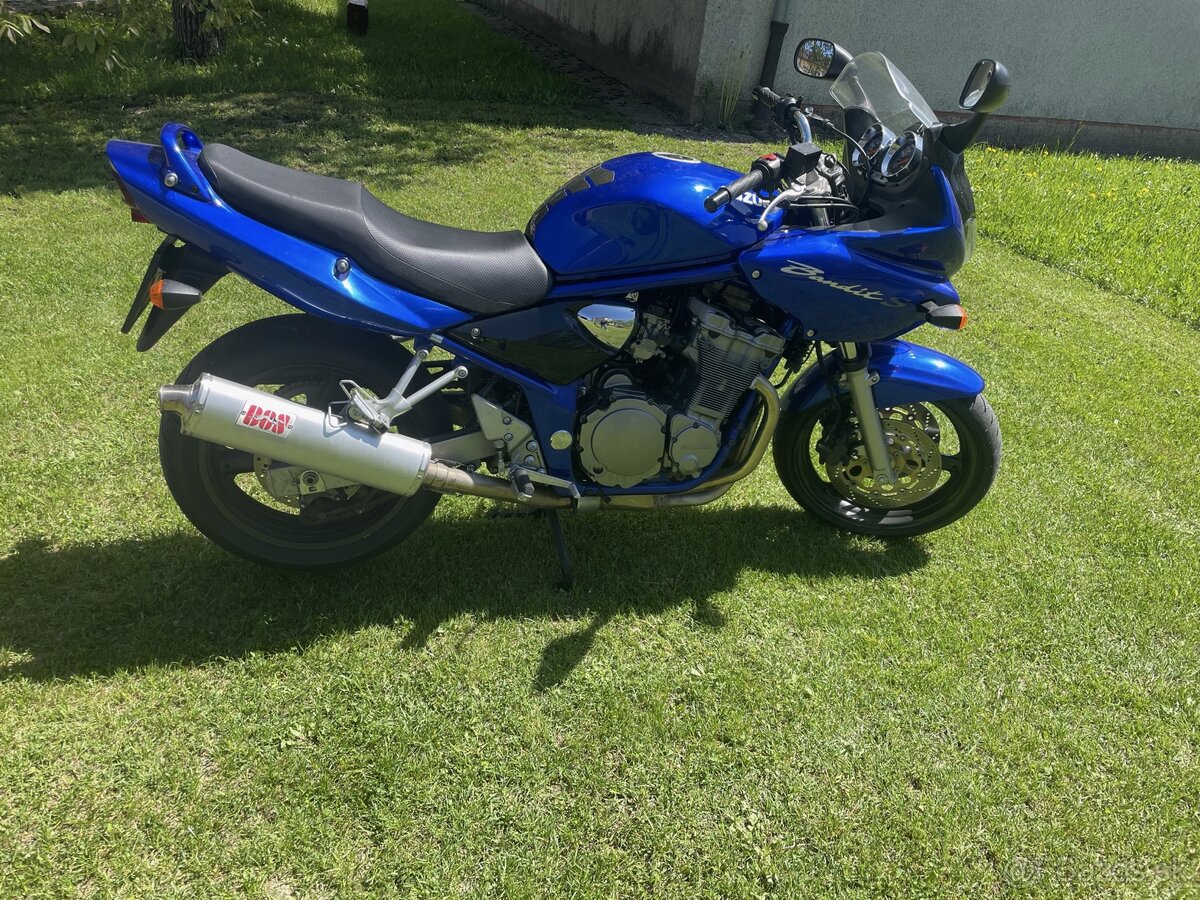 Predám Suzuki GSF600 Bandit – 14 000 km, rok 2002, TOP stav
