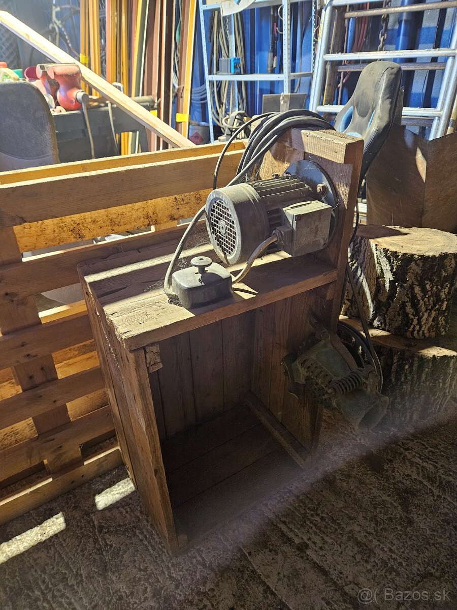 Predam mlynček na kukurici elektricky