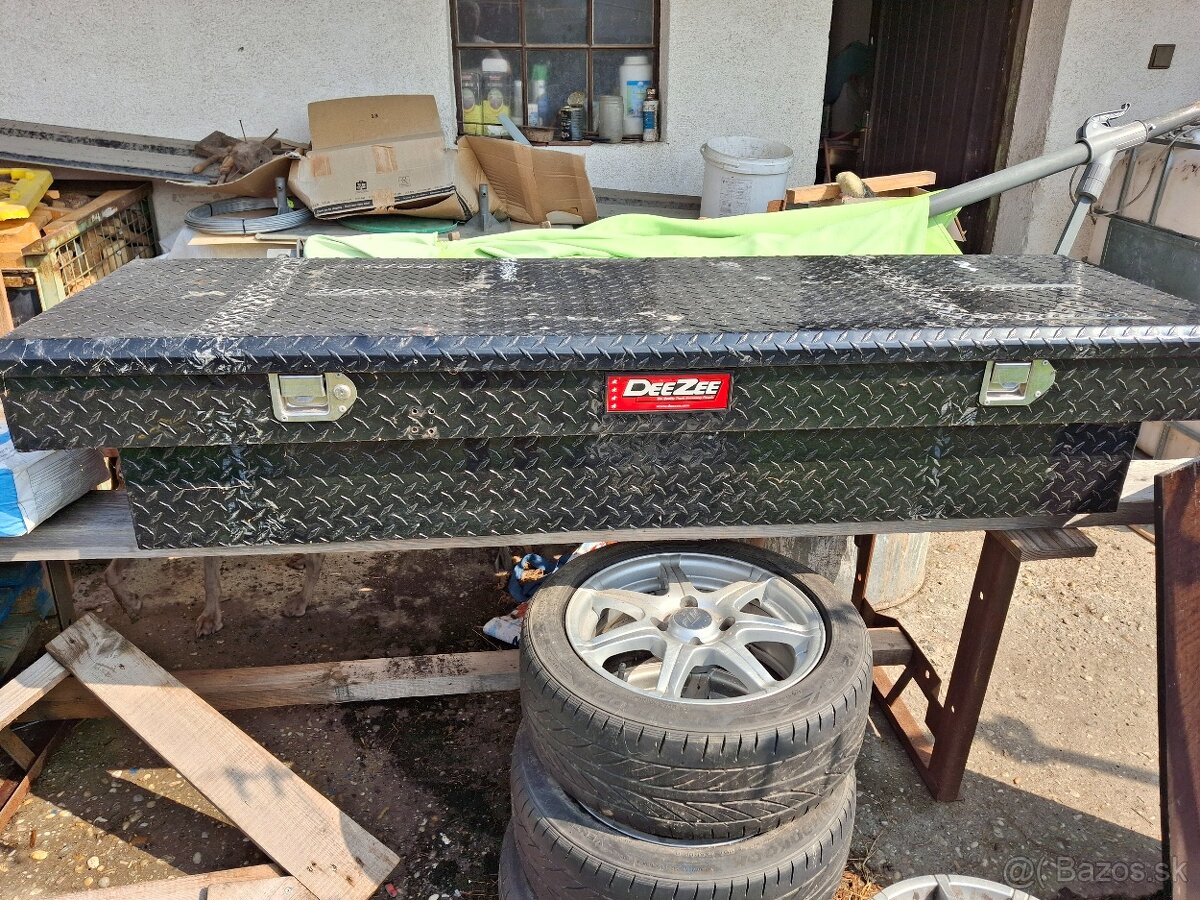 Tool box