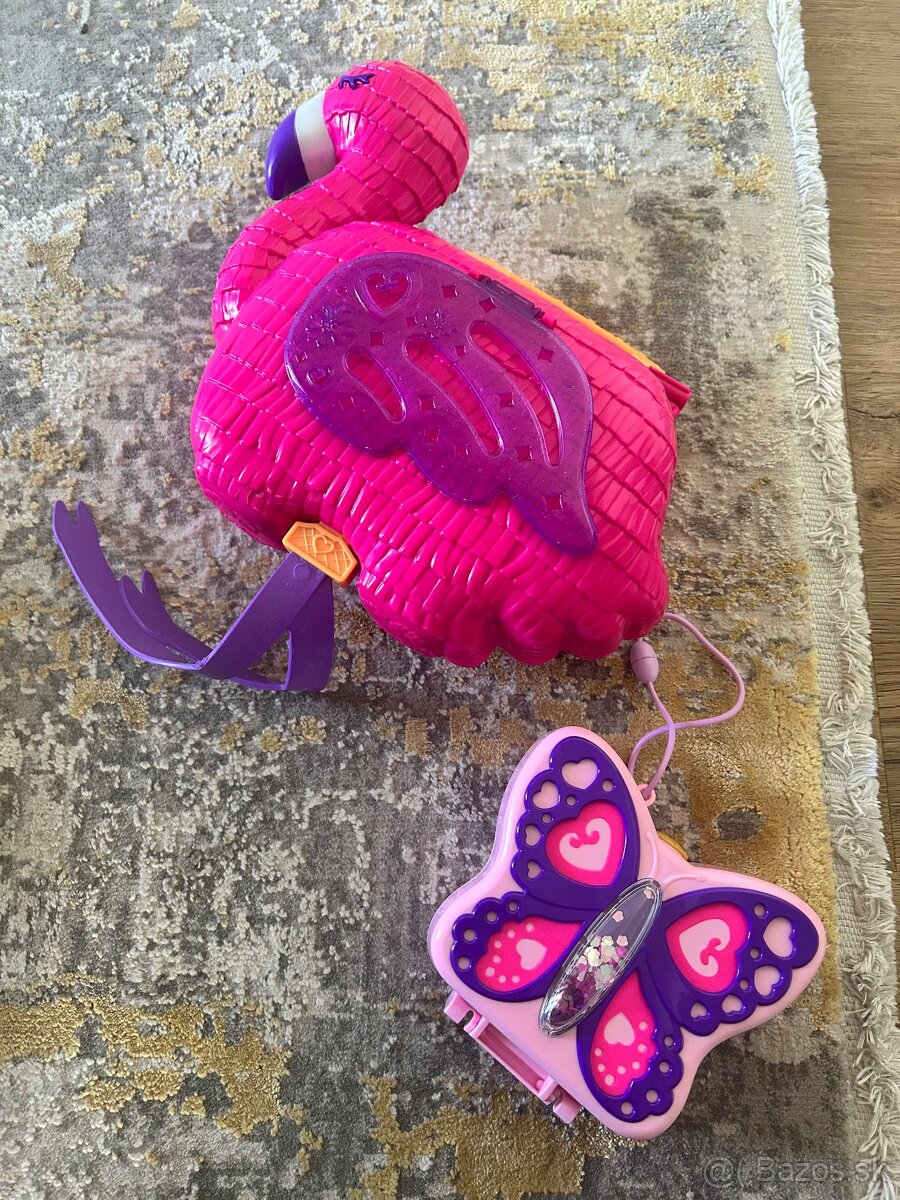 Polly pocket