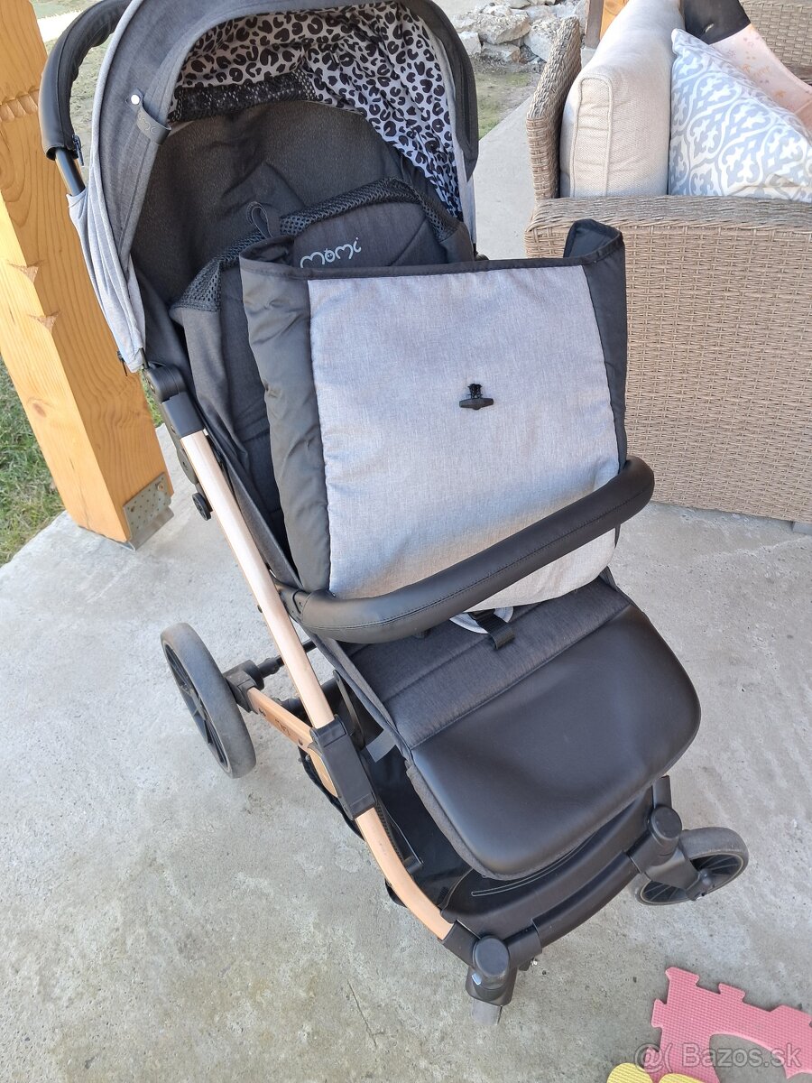 Športový kočík Momi estele