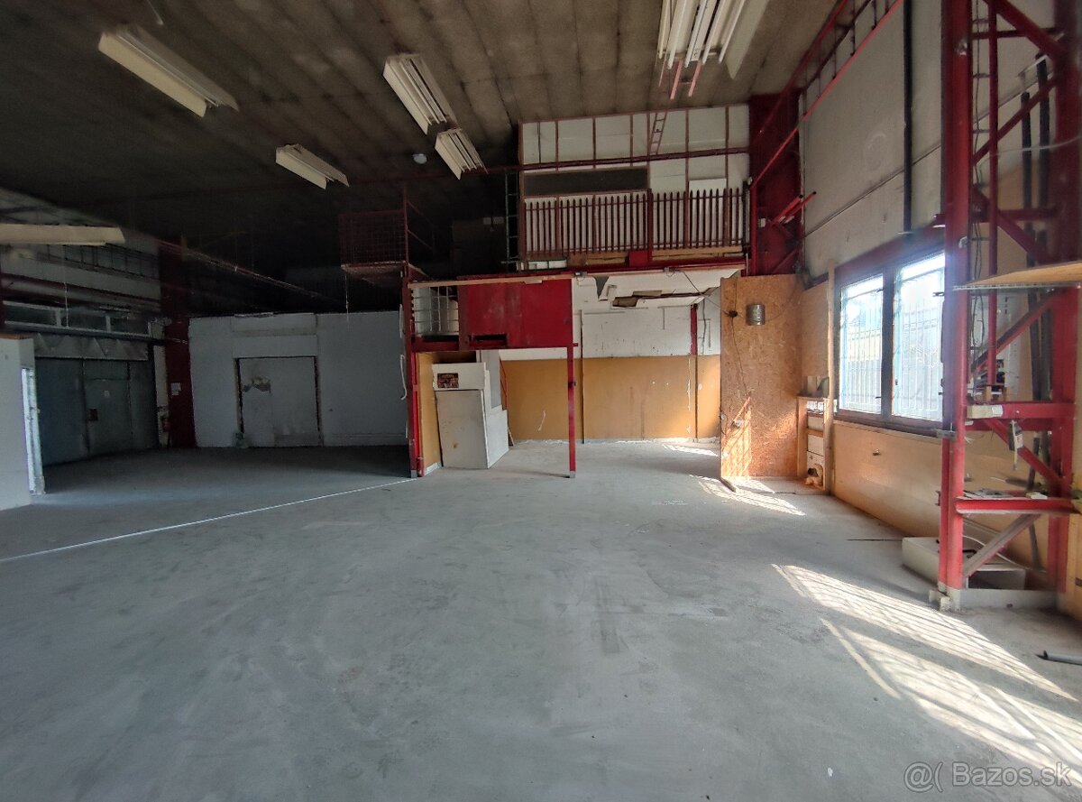 Ponúkame do prenájmu skladový / výrobný priestor 229 m2