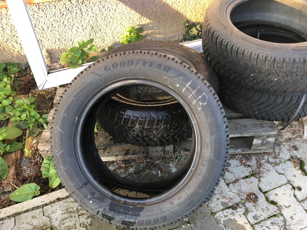 Predám pneumatiky Goodyear 225/50 R17