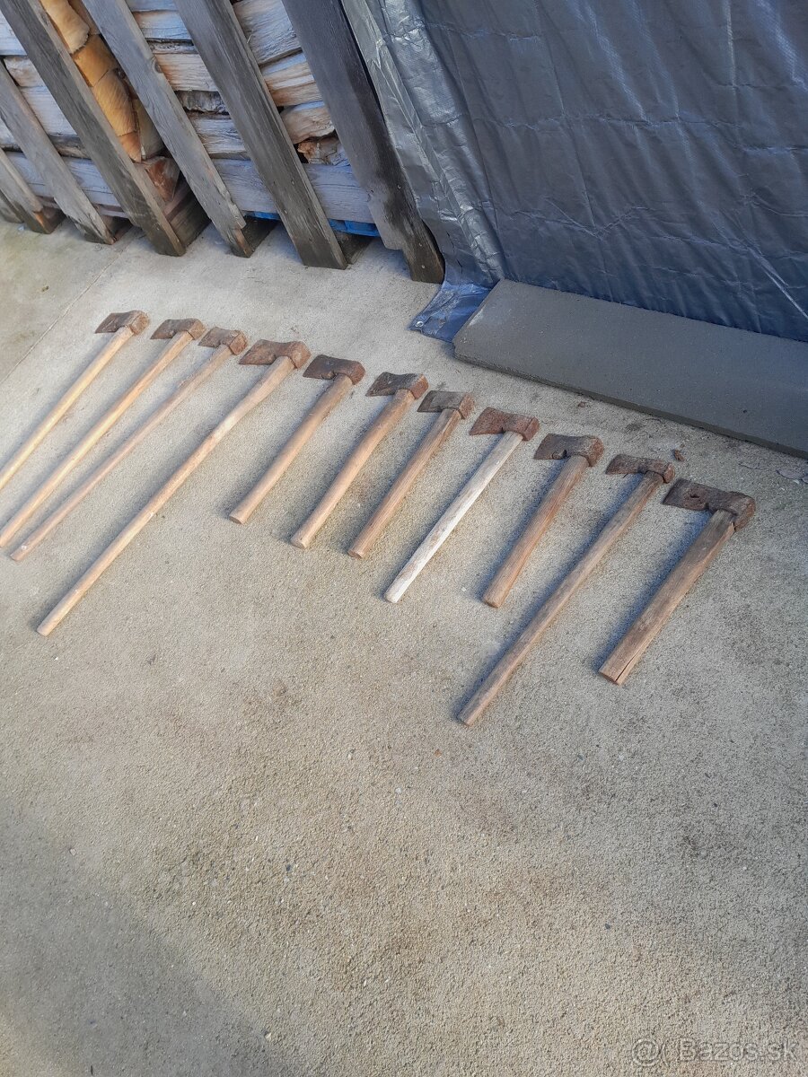 Predám staré sekery