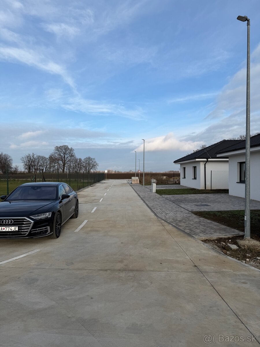 Stavebný pozemok pre rodinný dom 440m2