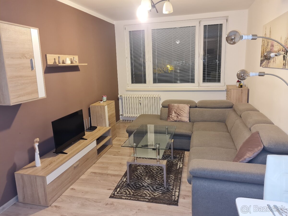 Prenájom 1.5 izbový byt na Terase