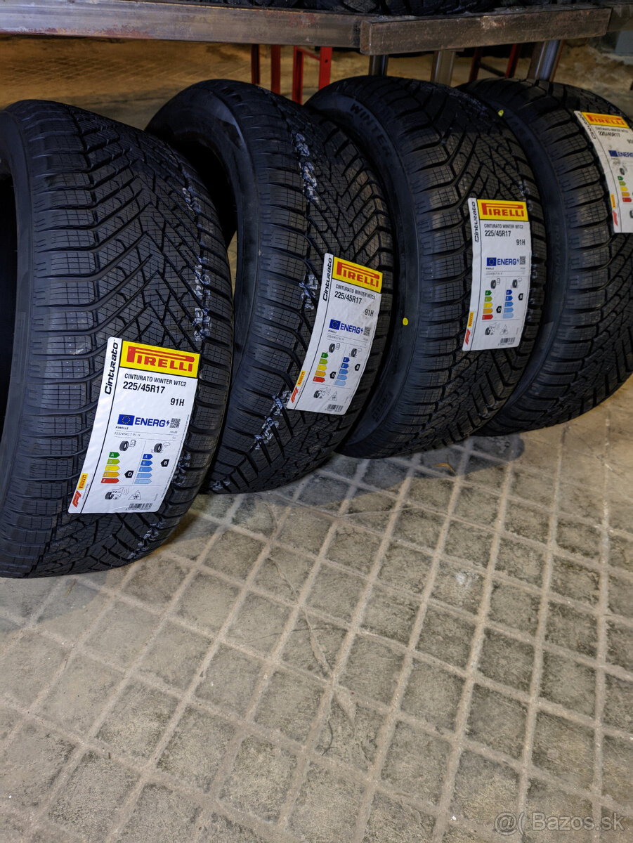 Zimné pneumatiky 225/45 R17 Pirelli