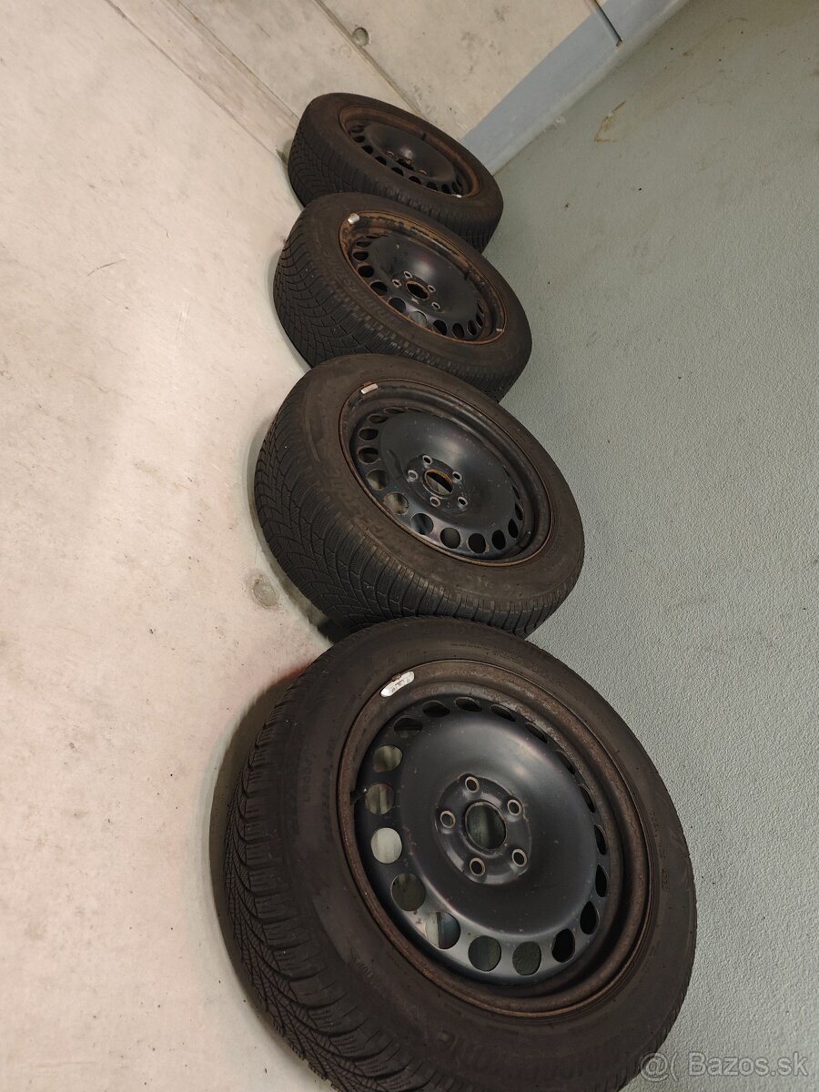 Plechové disky 5x112r16 so zimnými pneu