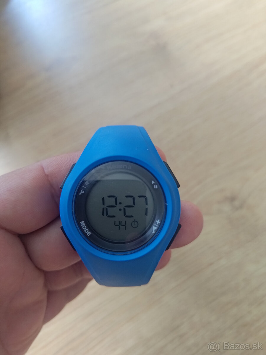 Hodinky so stopkami W200 Kalenji