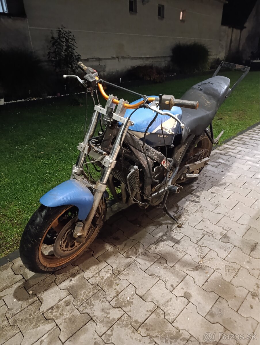 Suzuki GSX600 1992