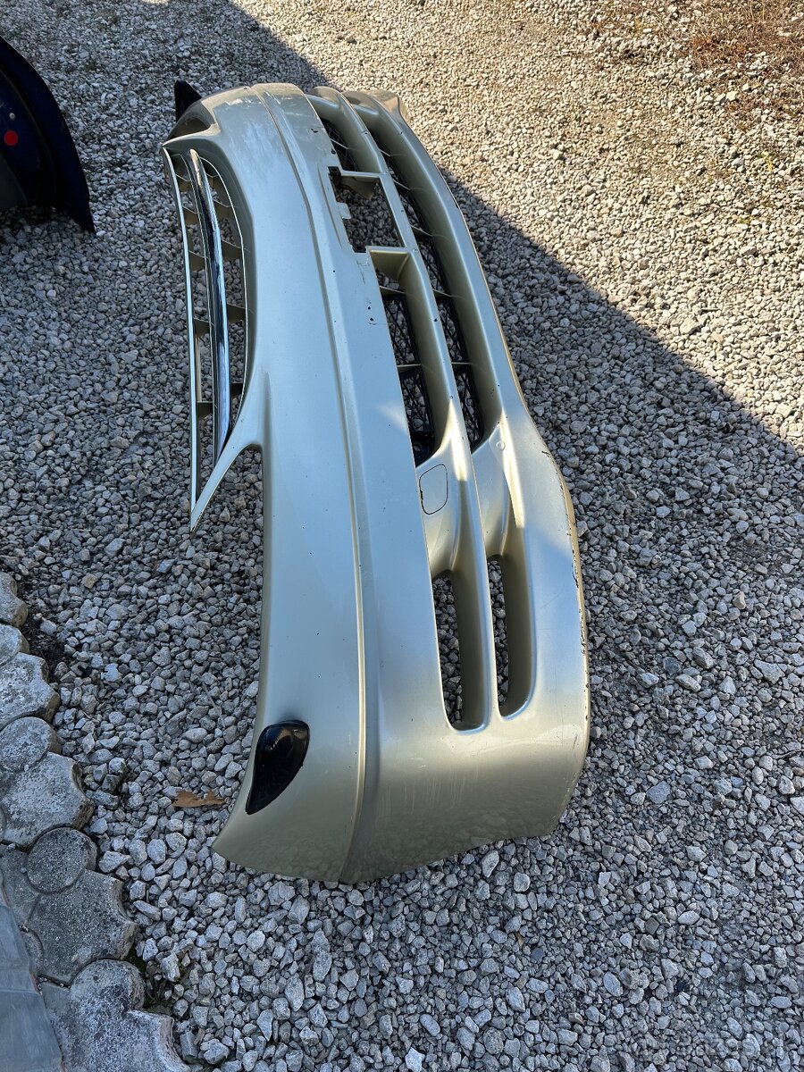 Predám nárazník kufor sklo Dvere Airnagy Volant PREVIA 00-05