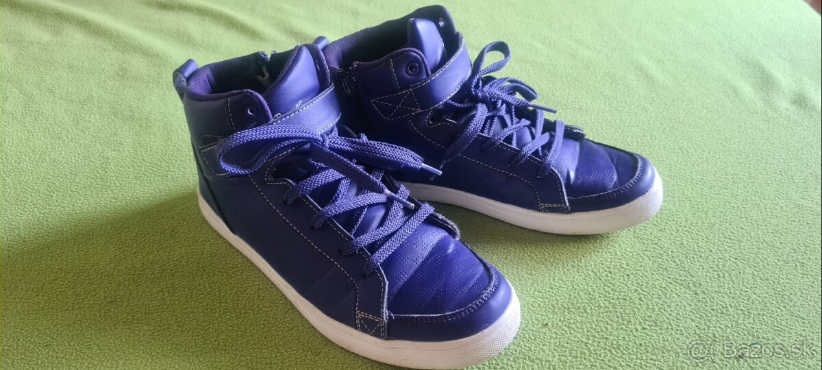 Prechodné nepremokavé tenisky veľ. 39