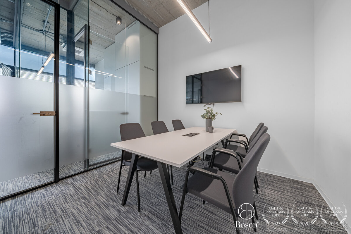 Bosen | Kancelárske priestory s dvoma parkovacími miestami,