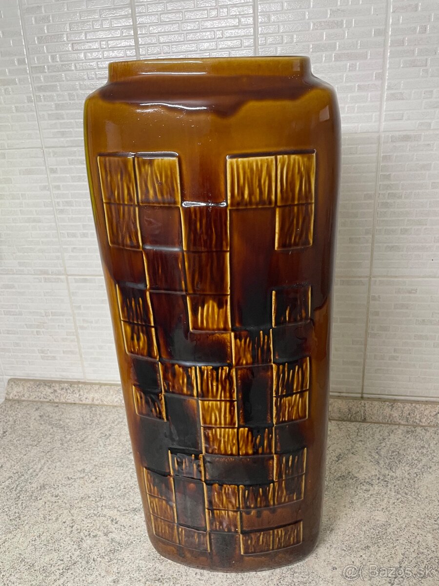 Keramicka vaza