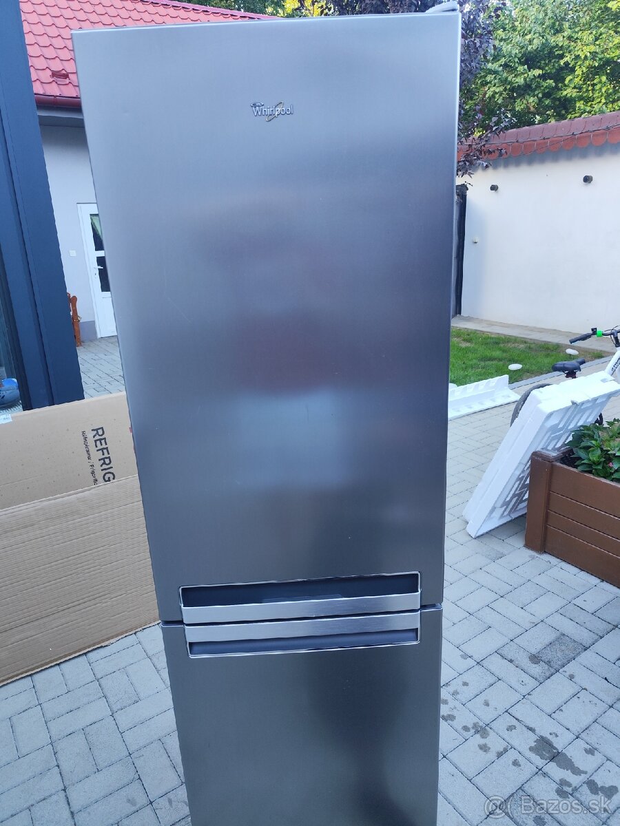 Chladnička s mrazničkou