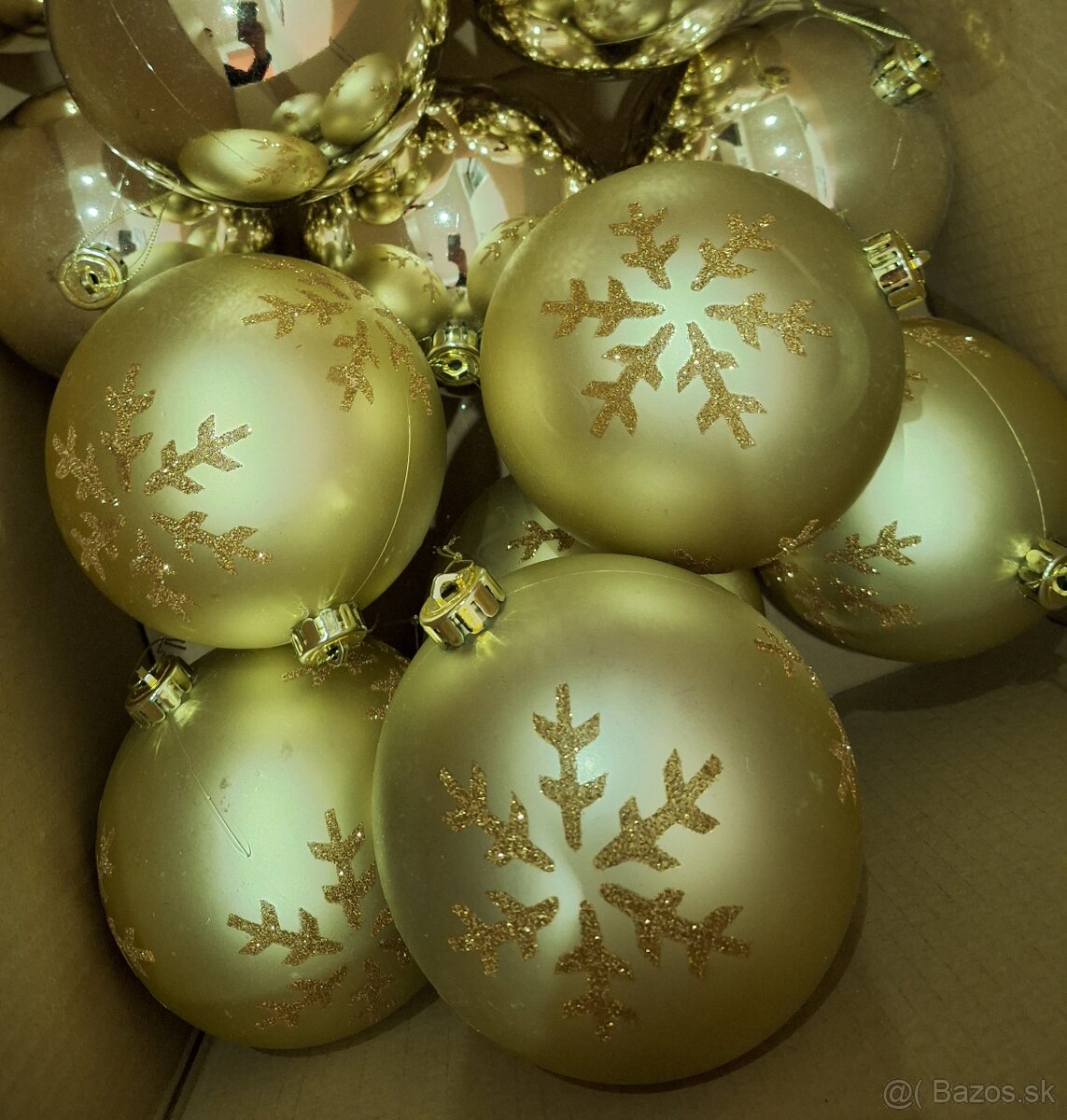 veľké Vianočné gule