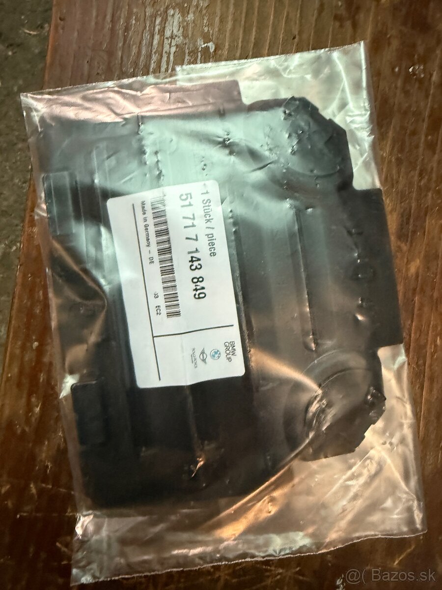 Bmw e90 e91 e92 e93 krytka svetla