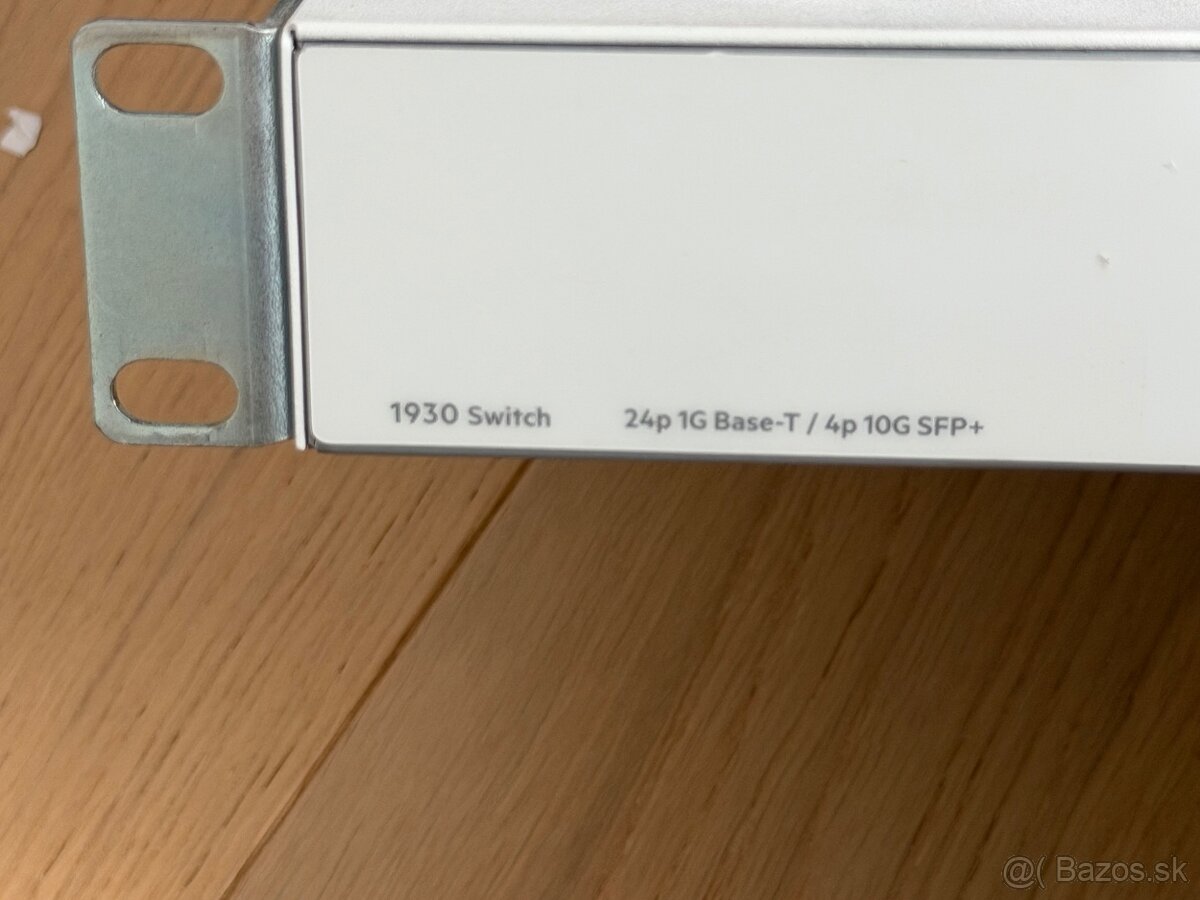 Aruba Instant On 1930 24G 4SFP+ Switch