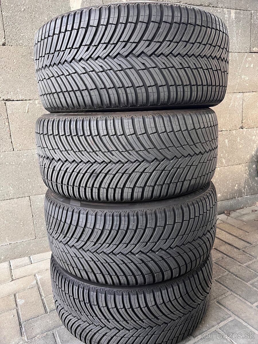 255/35 R19 Celorocne Pirelli cinturato sf3