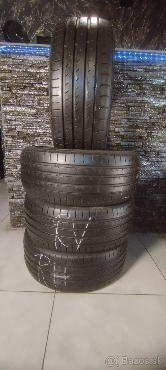 Yokohama V105 Advan Sport 225/45 R17 91W