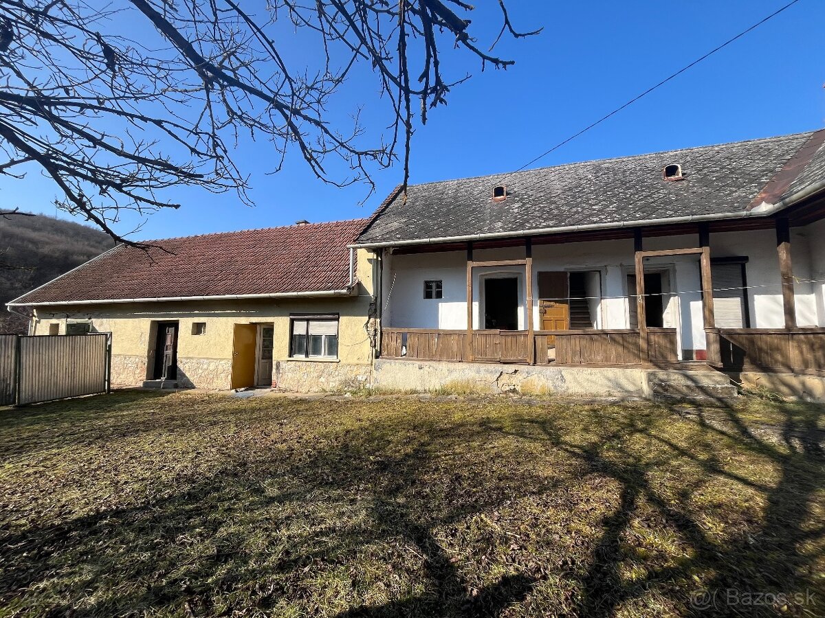 Szőlősardó - 3 izbový rodinný dom s 30á pozemkom