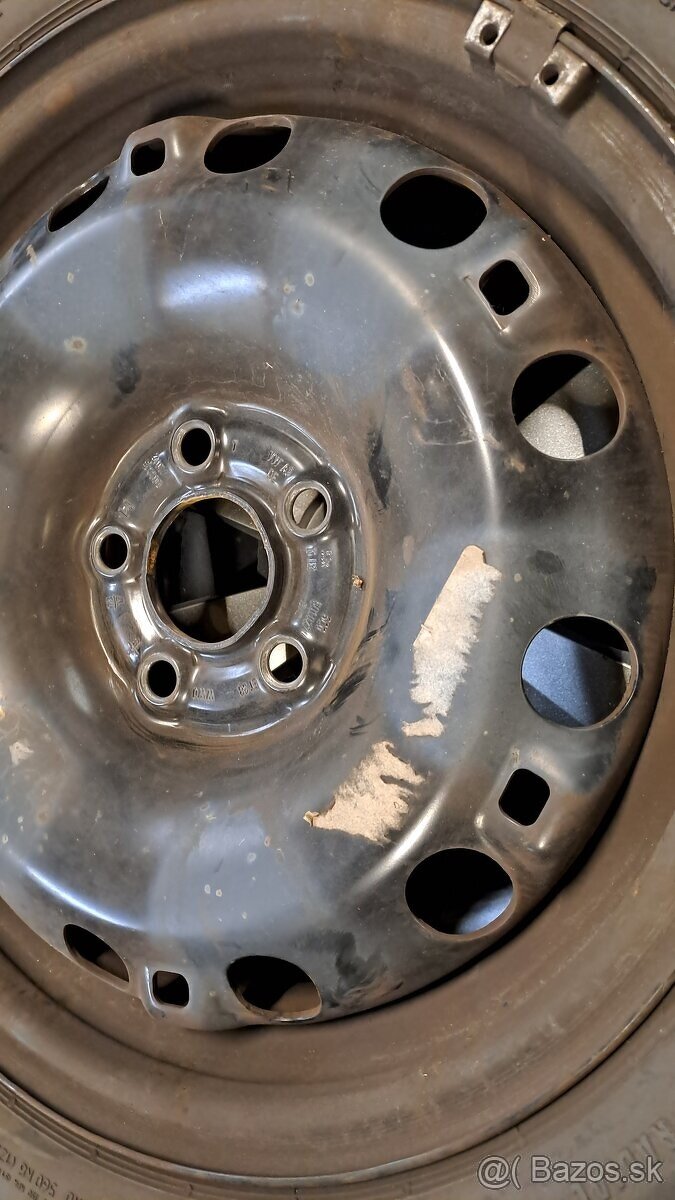 Predám set na pl.diskoch 15"-5x100+185/60r15 zimné