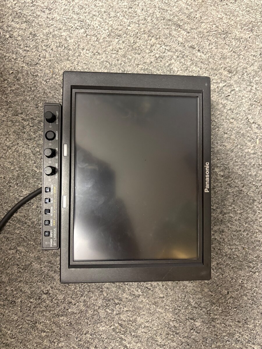 Nahladovy monitor Panasonic BT-LH900AE