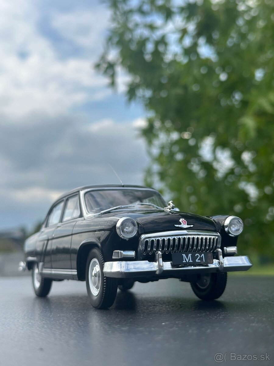 ⚠SKODA/ VOLGA predam zberatelske modely. Mierka 1:18 a 1:24.