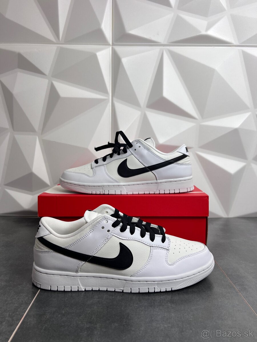 Nike Dunk Low Reverse Panda